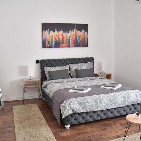 Apartment In Belgrade With Small Parking Space מראה חיצוני תמונה