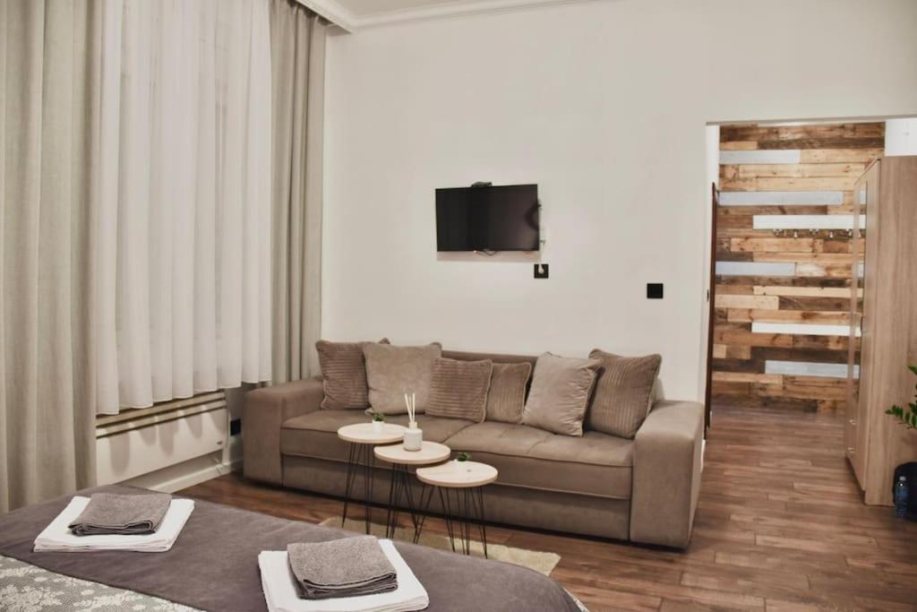 Apartment In Belgrade With Small Parking Space מראה חיצוני תמונה